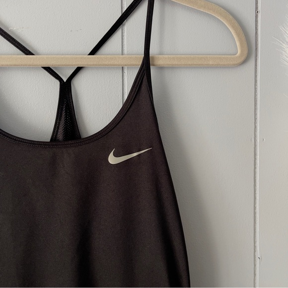 Nike Running Tank - Picture 2 of 3
